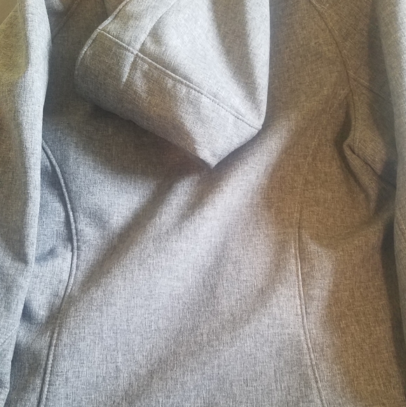 Kirkland Signature Weather Jacket Size S/CH Gray - Picture 3 of 4